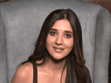 'अपने किरदार को जीने लगी हूं,' ड्रैगन का किरदार निभाने वाली कनिका मान ने खोले किरदार से जुड़े राज