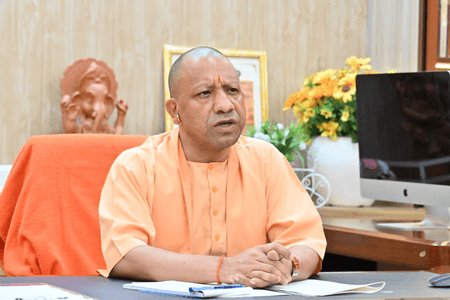 मुख्यमंत्री योगी आदित्यनाथ ने अयोध्या विस्फोट पर जताया शोक, घायलों के शीघ्र स्वस्थ होने की कामना की