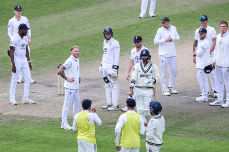 'अगर इंग्लैंड का कोई बल्लेबाज होता तो...' मैनचेस्टर में हाथ न मिलाने के ड्रामे पर गौतम गंभीर का रिएक्शन