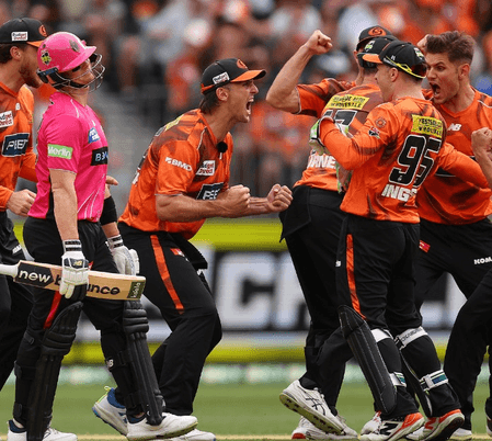 बीबीएल फाइनल: सिडनी सिक्सर्स ने पर्थ स्कॉर्चर्स को जीत के लिए दिया 133 रन का लक्ष्य