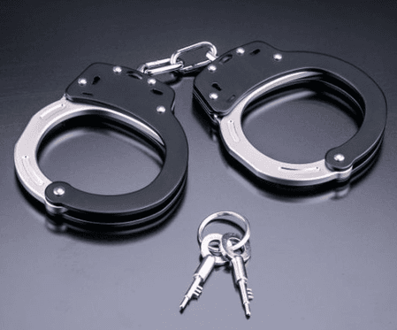 भोपाल में फर्जी पुलिस अफसर बनकर डिजिटल अरेस्ट करने वाला गिरफ्तार