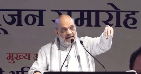 केंद्रीय गृह मंत्री अमित शाह की नक्सलियों को चेतावनी, 'बारिश में भी सोने नहीं देंगे'