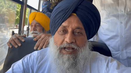 मोहाली पुलिस ने सुखबीर सिंह बादल समेत कई अकाली नेताओं को हिरासत में लिया