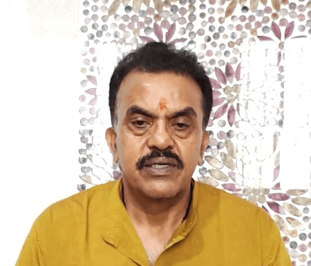 नक्सल मुक्त भारत की ओर बढ़ रहा देश, विकास और संविधान के दायरे में हो रहा काम : संजय निरुपम