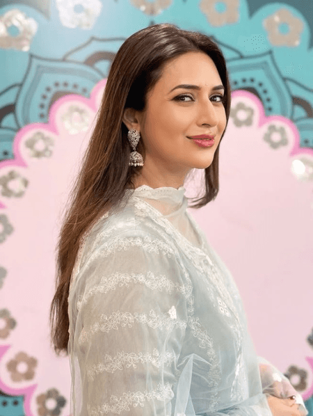 'ठहरने की कला सीख रही हूं', दिव्यांका त्रिपाठी का इंस्टाग्राम पोस्ट बना चर्चा का विषय