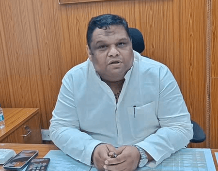 बेंगलुरु हादसा : भगदड़ में मासूमों की मौत पर प्रियंक कानूनगो ने लिया संज्ञान, न्याय का वादा