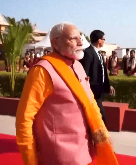 सोमनाथ मंदिर: टूटने से ज्यादा टिके रहने की कहानी, पीएम मोदी की आस्था और विकास की योजना