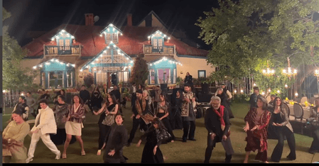 'दादी की शादी' के नए गाने में कपिल शर्मा संग डांस, रिद्धिमा ने शेयर की पर्दे के पीछे की झलक