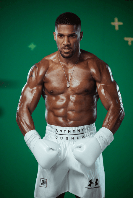 नाइजीरिया में कार दुर्घटना के दो दिन बाद एंथनी जोशुआ को अस्पताल से छुट्टी