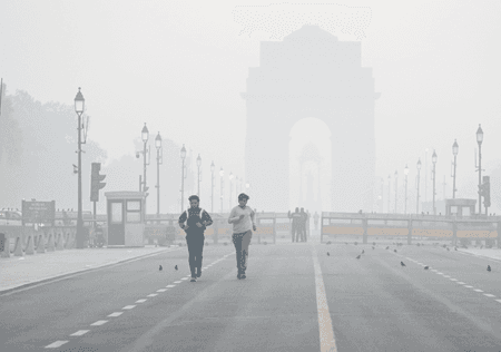 दिल्ली में हवा की गुणवत्ता फिर से 'बहुत खराब' श्रेणी में पहुंची, एक्यूआई 331