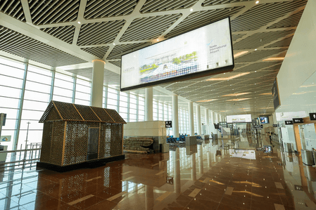 नोएडा इंटरनेशनल एयरपोर्ट : पेपर से प्रोजेक्ट तक, 8 वर्षों में साकार हुआ सपना