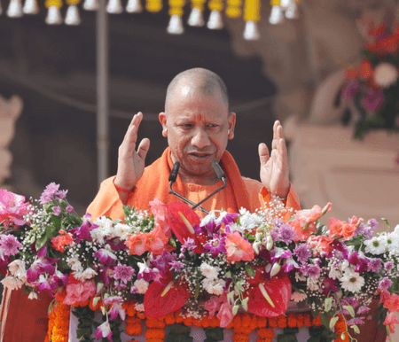 ध्वजारोहण यज्ञ की पूर्णाहूति नहीं, बल्कि नए युग का शुभारंभ है : सीएम योगी