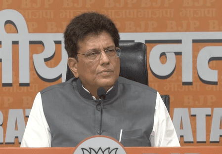 केंद्रीय मंत्री पीयूष गोयल का राहुल गांधी पर तीखा तंज, बताया- 'नकारात्मक राजनीति का पोस्टर ब्वॉय'