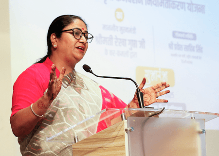 नई दिल्ली : ग्रीन पटाखों पर सुप्रीम कोर्ट के फैसले को सीएम रेखा गुप्ता ने स्वागत योग्य बताया