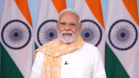 पीएम मोदी ने महिलाओं को बताया विकसित भारत का आधार, कहा- उनके लिए कर रहे अनेक काम