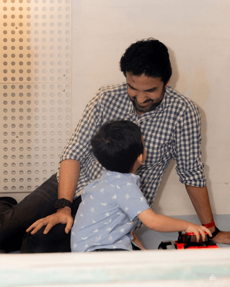 एक्ट्रेस काजल अग्रवाल ने दी फादर्स डे की शुभकामनाएं