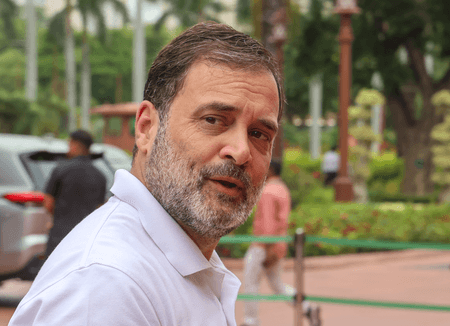 'पिक्चर अभी बाकी है', राहुल गांधी ने एसआईआर को लेकर चुनाव आयोग पर फिर बोला हमला