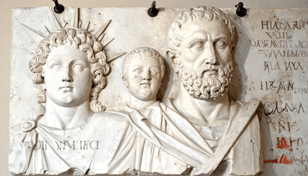 सोल इनविक्टस से क्रिसमस तक: आस्था और परंपराओं का संगम, कैसे बना 25 दिसंबर खास?