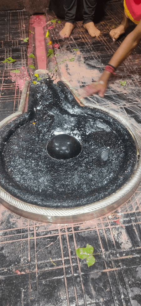 12 ज्योतिर्लिंग में किसका किस राशि से है संबंध, जानें अपनी राशि के शिवलिंग के बारे में