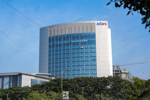 अदाणी ग्रुप असम के दो एनर्जी प्रोजेक्ट्स में 63,000 करोड़ रुपए निवेश करेगा, हजारों नौकरियां पैदा होंगी