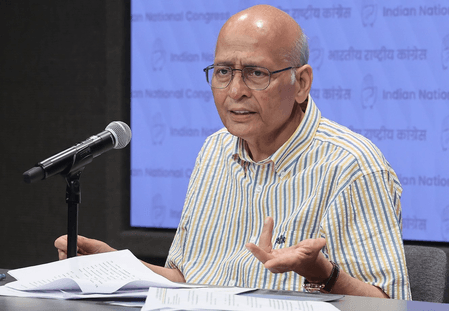 राहुल गांधी के आरोपों पर हलफनामा की मांग करना हास्यास्पद : अभिषेक मनु सिंघवी