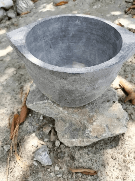 तमिलनाडु : जीआई टैग के बावजूद नामक्कल के कलचट्टी कारीगरों का भविष्य संकट में, कच्चे माल की कमी प्रमुख वजह