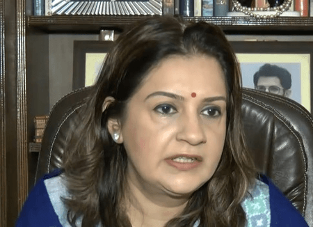 सांसद प्रियंका चतुर्वेदी का सवाल, गोवा में 25 लोगों की मौत का जवाब कौन देगा?