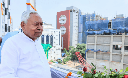 बिहार : मधुबनी, मुंगेर सहित कई शहरों में बनेंगे छोटे हवाई अड्डे, कैबिनेट की बैठक में एमओयू करने को मिली स्वीकृति