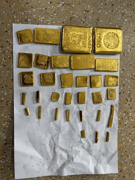 रियाद से आए मीट ग्राइंडर में निकला 2.89 करोड़ का गोल्ड, डीआरआई मुंबई ने दो को किया गिरफ्तार