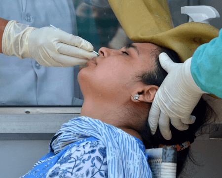 नोएडा में कोरोना के 4 नए मामले दर्ज, पटना में डॉक्टर-नर्स समेत 6 कोविड 19 पॉजिटिव
