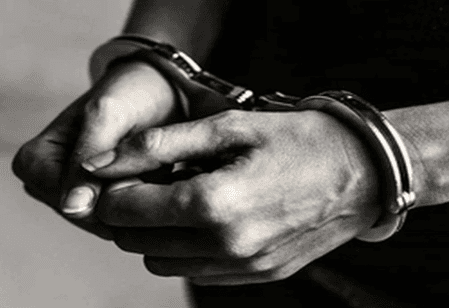 दिल्ली पुलिस ने कुछ ही घंटों में लूट का मामला सुलझाया, दो बदमाश गिरफ्तार