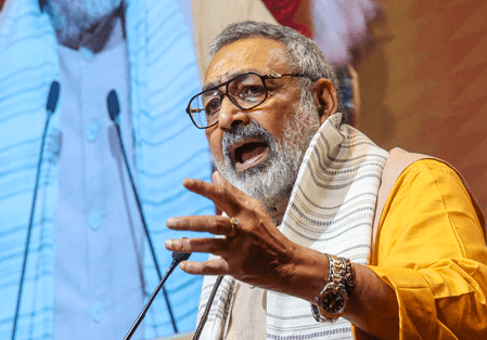 बिहार में राजद और कांग्रेस के बीच गठबंधन की संभावना नहीं: गिरिराज सिंह