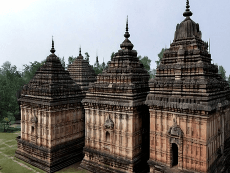 वासुदेव पेरुमल मंदिर: सदियों पुराने इस मंदिर में स्वयं प्रकट हुई थी भगवान विष्णु की मूर्ति