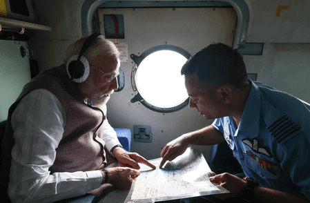 पीएम मोदी ने हिमाचल के आपदा प्रभावित इलाकों का हवाई दौरा किया, 1,500 करोड़ रुपए की आर्थिक मदद का ऐलान