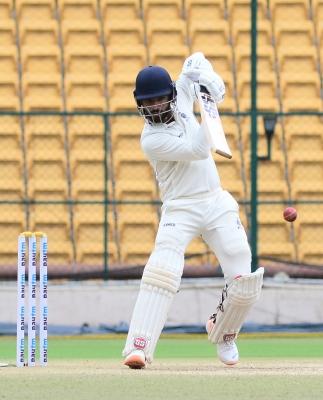 दलीप ट्रॉफी : फाइनल में आमने सामने होंगे दक्षिण क्षेत्र और मध्य क्षेत्र