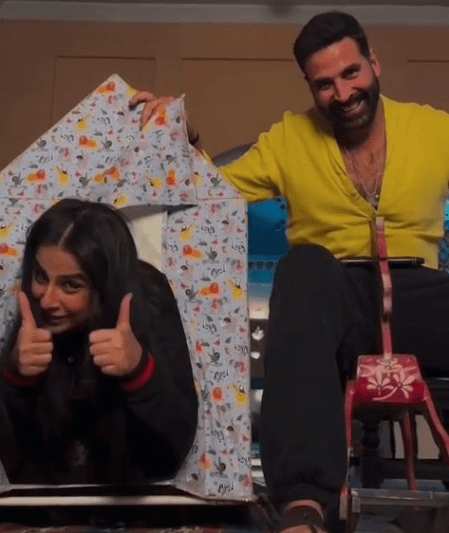 निर्देशक प्रियदर्शन के लिए साथ आए विद्या और अक्षय, वीडियो देख फैंस बोले-मंजुलिका वापस आ गईं