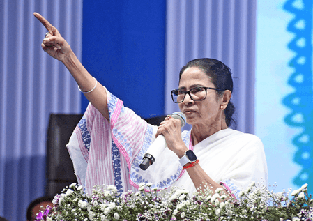 पश्चिम बंगाल: ममता बनर्जी ने दी दीपावली की शुभकामनाएं, सद्भाव बनाने पर दिया जोर