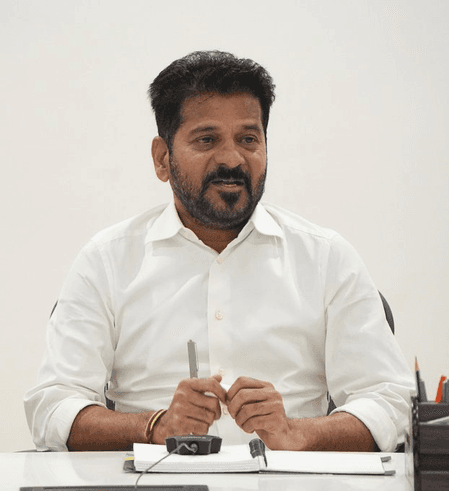 सऊदी बस हादसा: तेलंगाना के सीएम रेवंत रेड्डी ने जताया दुख, राहत के लिए बनाया कंट्रोल रूम