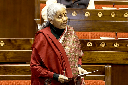 बजट 2026: 8वें वेतन आयोग को लेकर अटकलें तेज, केंद्रीय कर्मचारियों और पेंशनधारकों की बढ़ी उम्मीदें