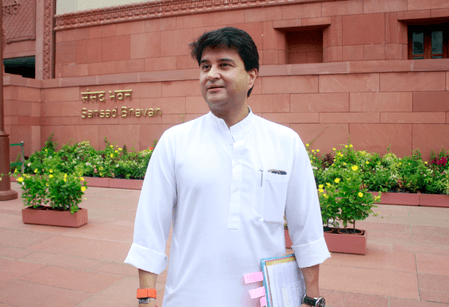 पूर्वोत्तर में इन्फ्रास्ट्रक्चर के विकास को बढ़ावा देने के लिए यूनिफाइड एप्रोच जरूरी : ज्योतिरादित्य सिंधिया