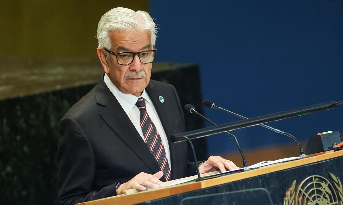 khawaja asif