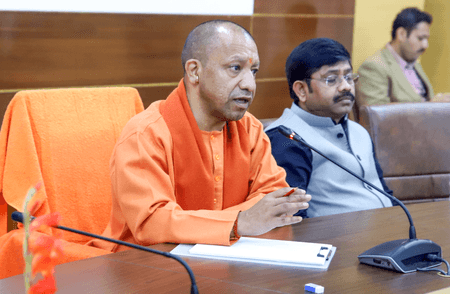 सीएम योगी ने पुलिस भर्ती में पारदर्शिता और समयबद्धता सुनिश्चित करने के दिए निर्देश, 81 हजार से अधिक पदों पर होगी भर्ती
