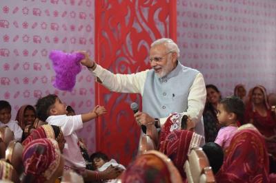 'बेटी बचाओ-बेटी पढ़ाओ' अभियान के 11 साल: पीएम मोदी बोले- देश की बेटियां बना रही हैं नए रिकॉर्ड