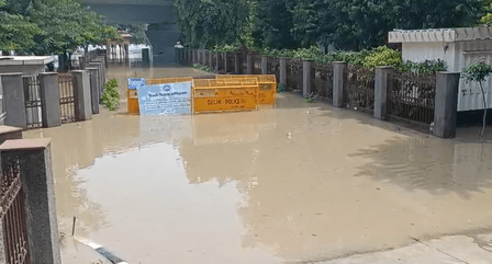 दिल्ली-नोएडा में बाढ़ का कहर : यमुना का जलस्तर खतरे के निशान के पार, कई इलाकों में भरा पानी