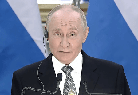 पुतिन और ईरान के राष्ट्रपति पेजेश्कियन ने फोन पर की बात, मध्य पूर्व संघर्ष को कम करने पर जोर