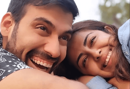 अविका गौर ने पति मिलिंद चंदवानी संग तस्वीर की शेयर, खुद को बताया खुशनसीब