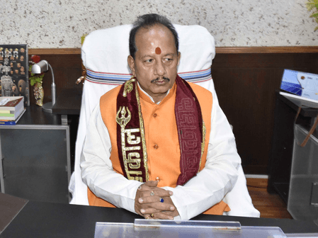 भारत में बाबरी मस्जिद नहीं, भगवान राम और मां जानकी का मंदिर बनेगा: विजय कुमार सिन्हा