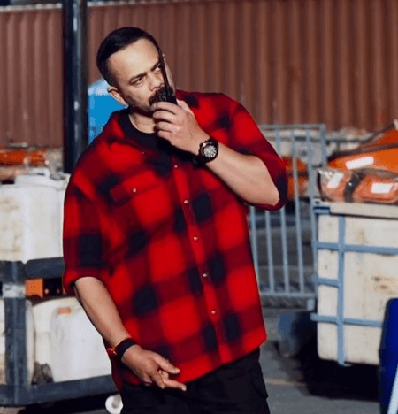 फायरिंग मामला: रोहित शेट्टी का बयान दर्ज, क्राइम ब्रांच को मिली बाइक फुटेज