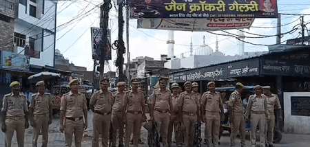 बरेली समेत पश्चिमी यूपी के कई जिलों में जुमे की नमाज के दौरान कड़ी सुरक्षा, संवेदनशील इलाकों में ड्रोन से निगरानी