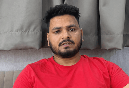 दीपिका नागर डेथ केस: पड़ोसी का दावा- घटना से पहले घर में आए थे पिता